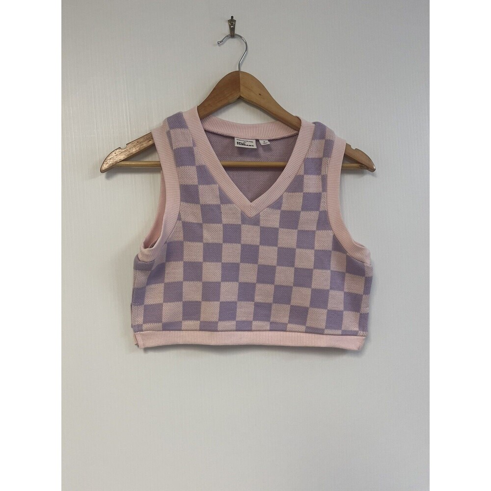 Stella & Blaise for Epic threads Cropped  vest pink and purple checkered size M‎